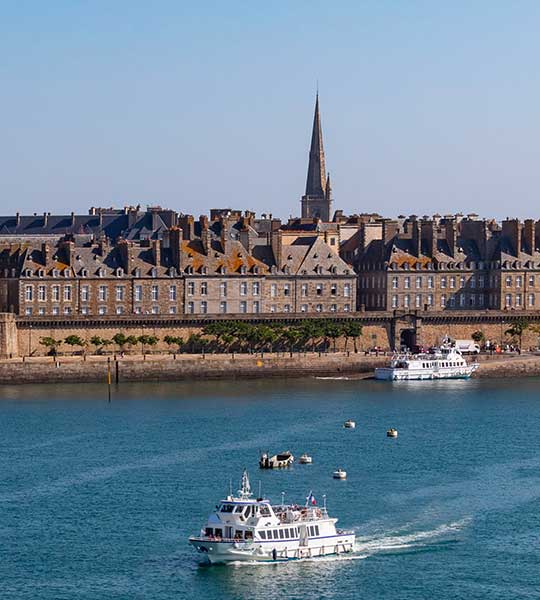 Saint-Malo, vue sur le Clocher de la cathédrale Saint-Vincent